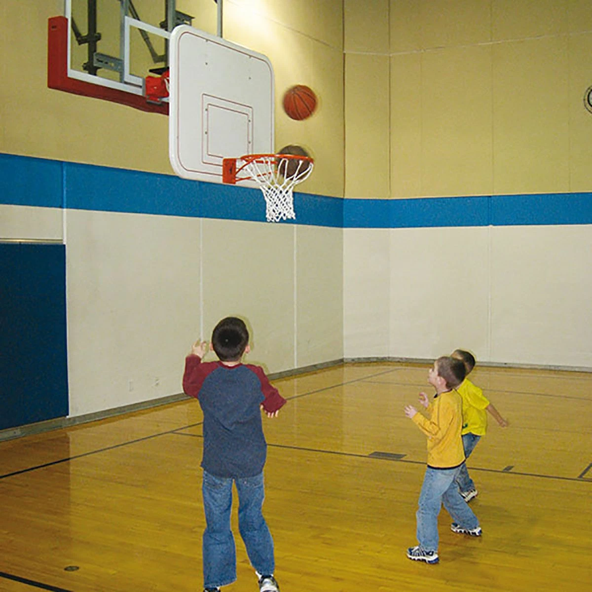 First Team Six-Shooter Adjustable Height Youth Training Basketball Backboard 3 First Team Six-Shooter Adjustable Height Youth Training Basketball Backboard - Image 3